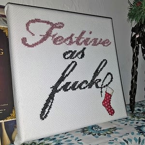 Festive Christmas cross stitch pattern Festive Christmas cross stitch pattern